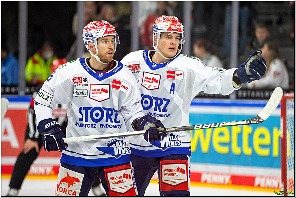PENNY DEL; Koelner Haie- Schwenninger Wild Wings; Koeln, 06.12.2022